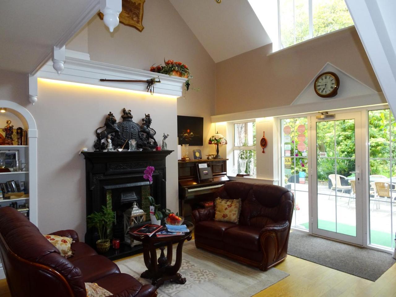 The Grove Lodge Guesthouse Килорглин Екстериор снимка